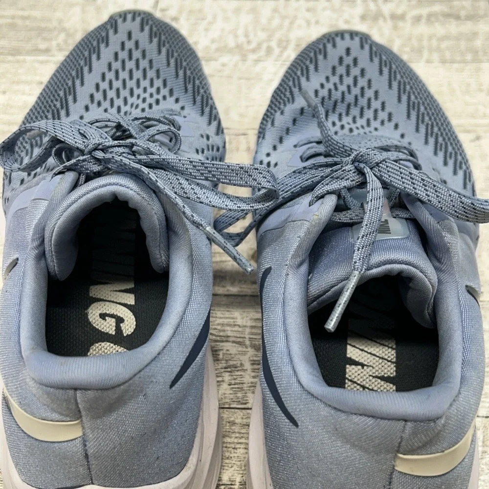Nike Air Zoom Winflo 6 Indigo Fog Womens Size 7.5 Running Walking Travel Comfort